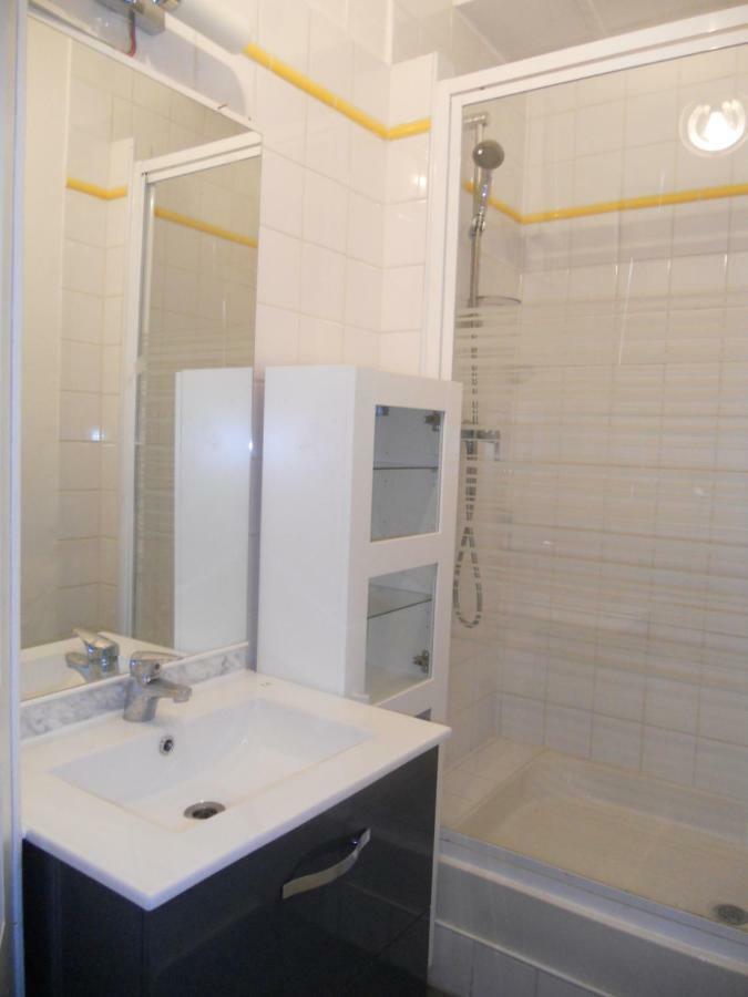 Au 303 Apartment Lyon Bagian luar foto